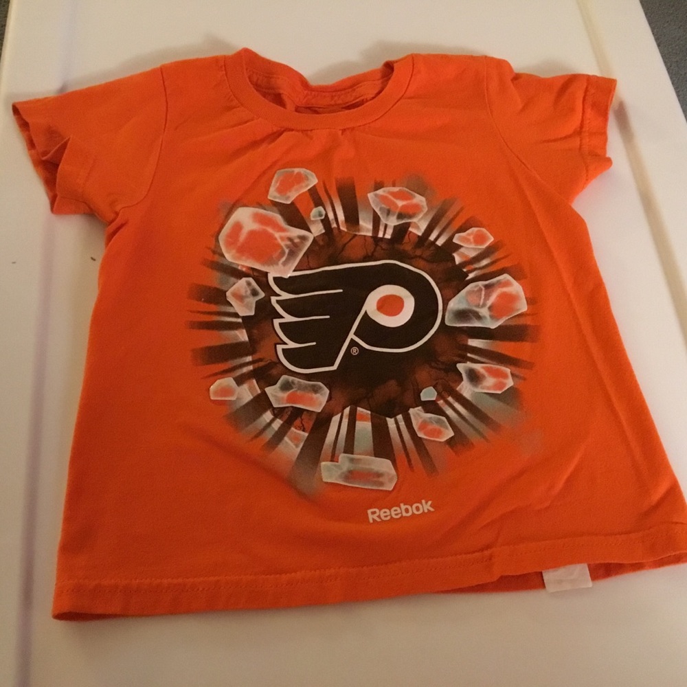 Reebok Philadelphia Flyers Orange Shirt Size 3T.